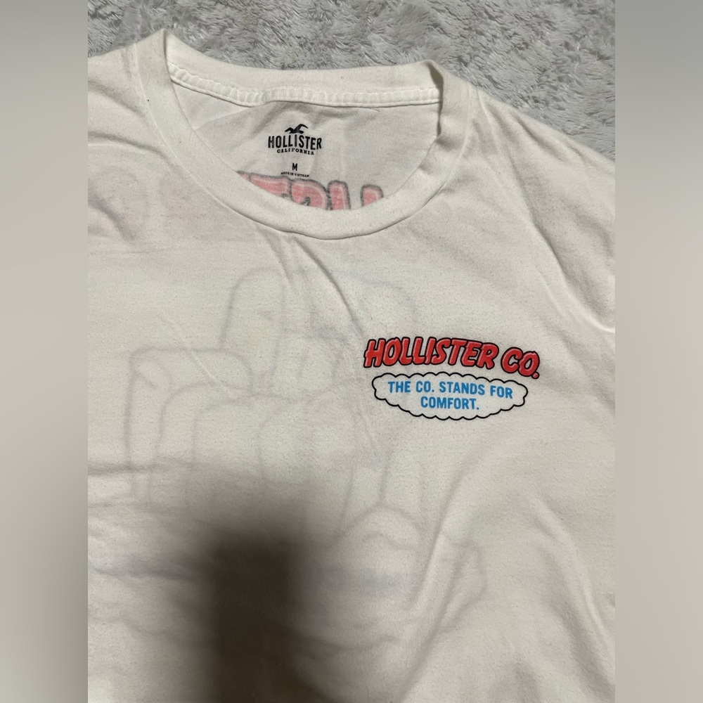 NWOT Unisex Hollister “The Co Stands For Comfort” Couch Graphic Long Sleeve - Picture 6 of 12